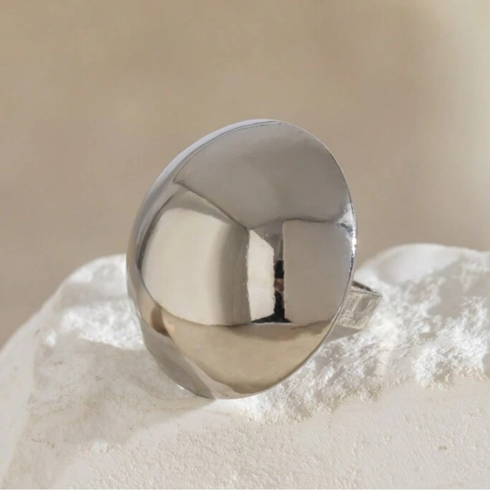 Silver Round ring